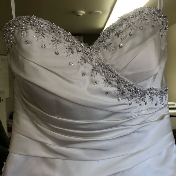 Serenity Bridal Wedding Dress - Picture 4 of 9